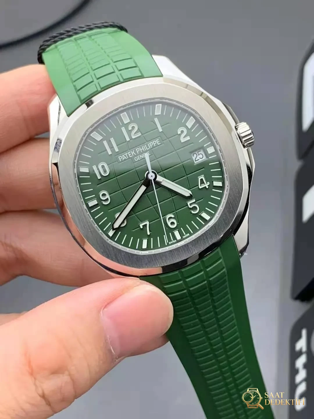 Patek Philippe 5168 Yeşil Replika
