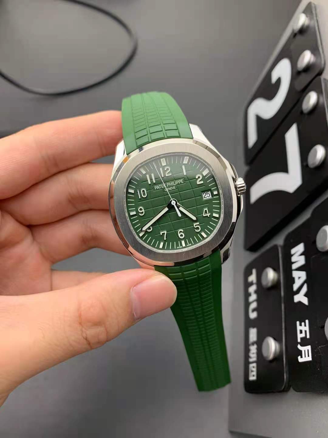 Patek Aquanaut Yeşil Replika