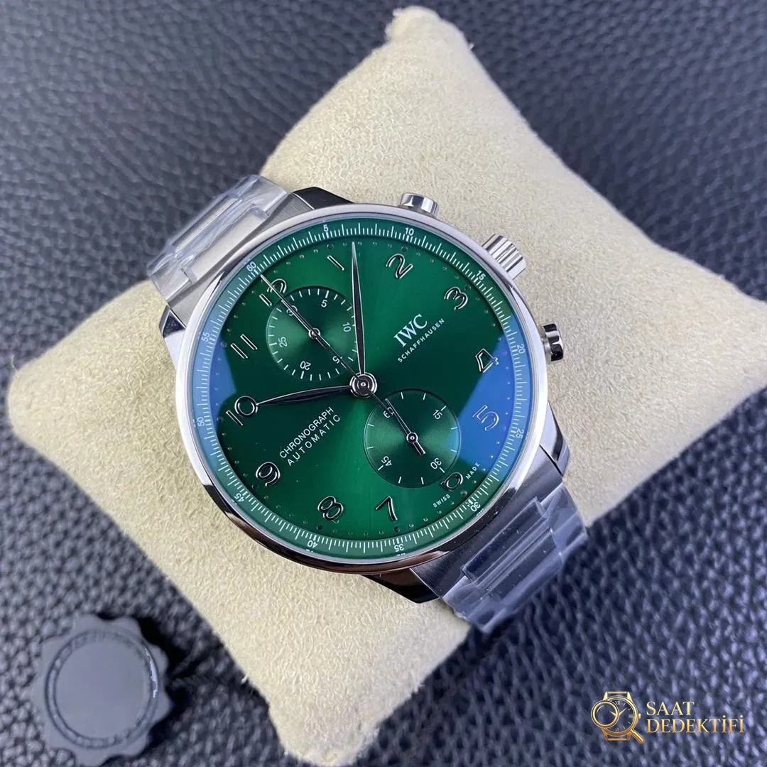 Replika IWC Portuguese Kronograf Yeşil Kadran