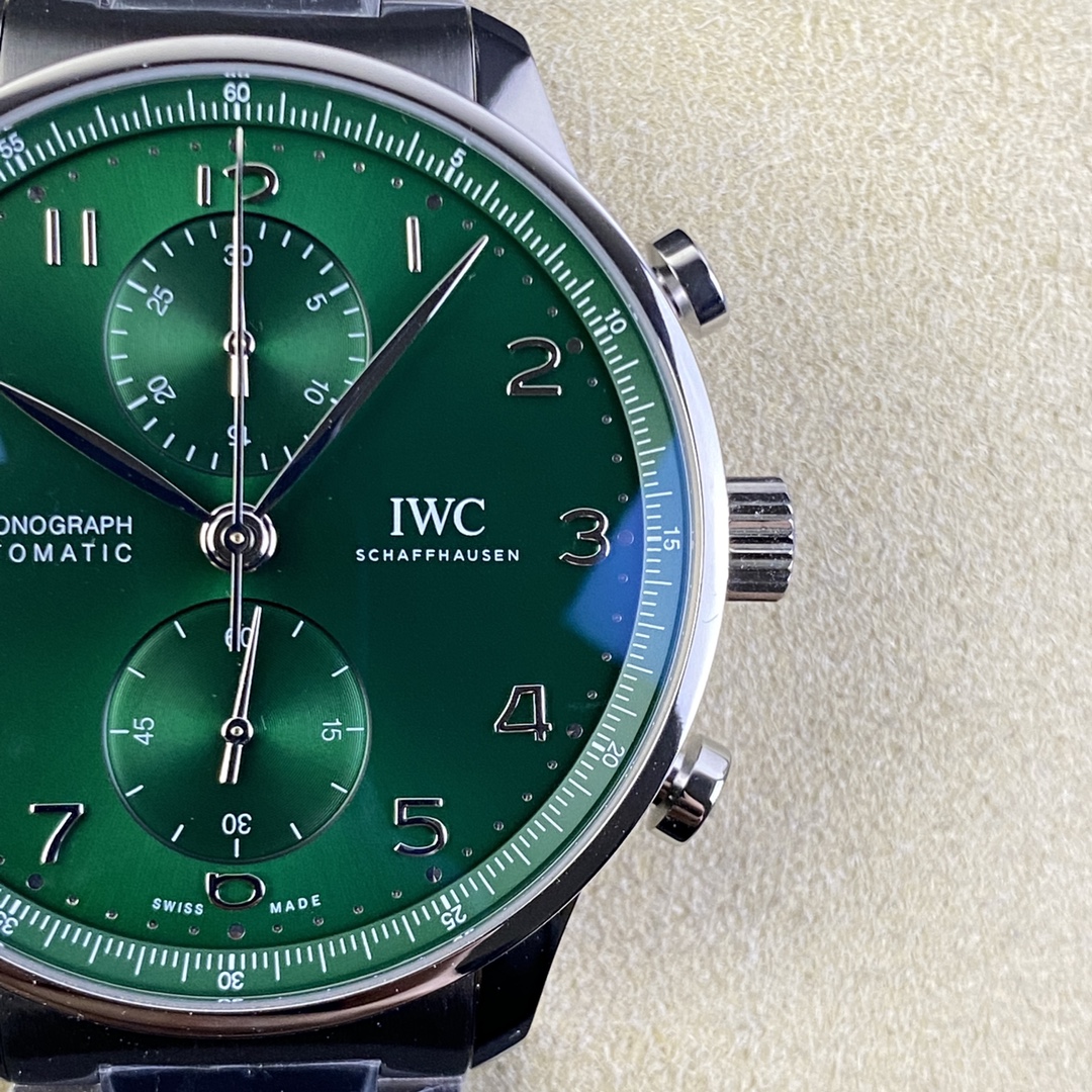 IWC Portuguese IW3716 Yeşil Kadran