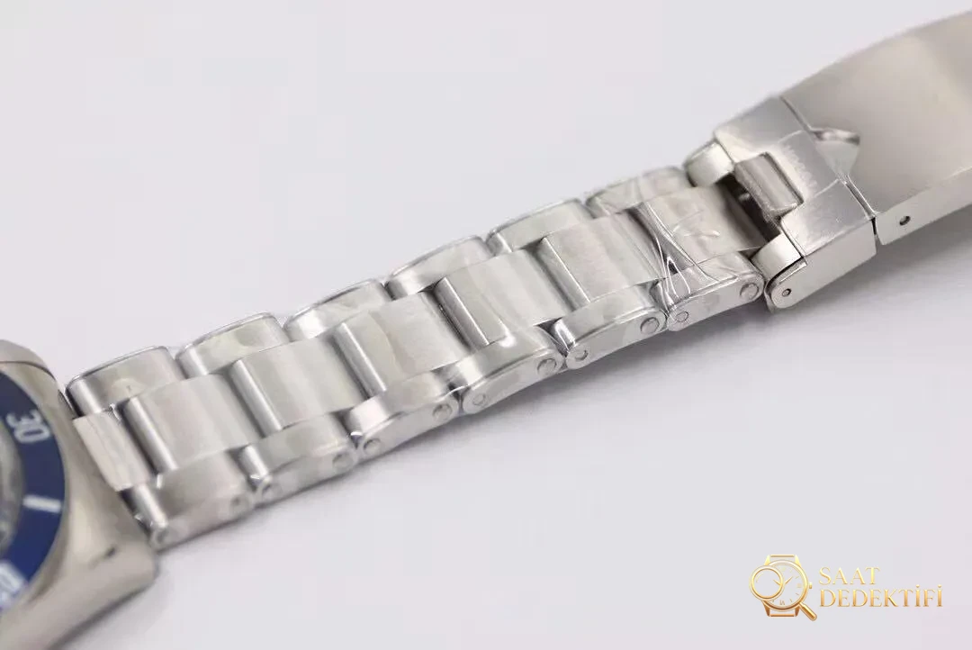Tudor Rivet Bilezik