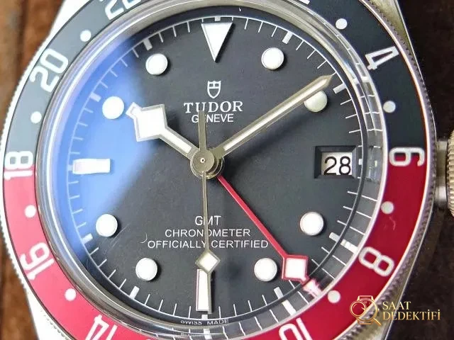 Replika Tudor Black Bay Siyah Kadran
