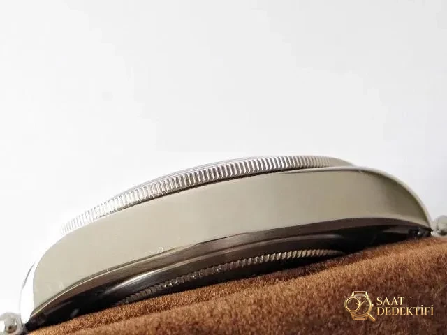 Tudor Mavi Kırmızı Bezel Tooth