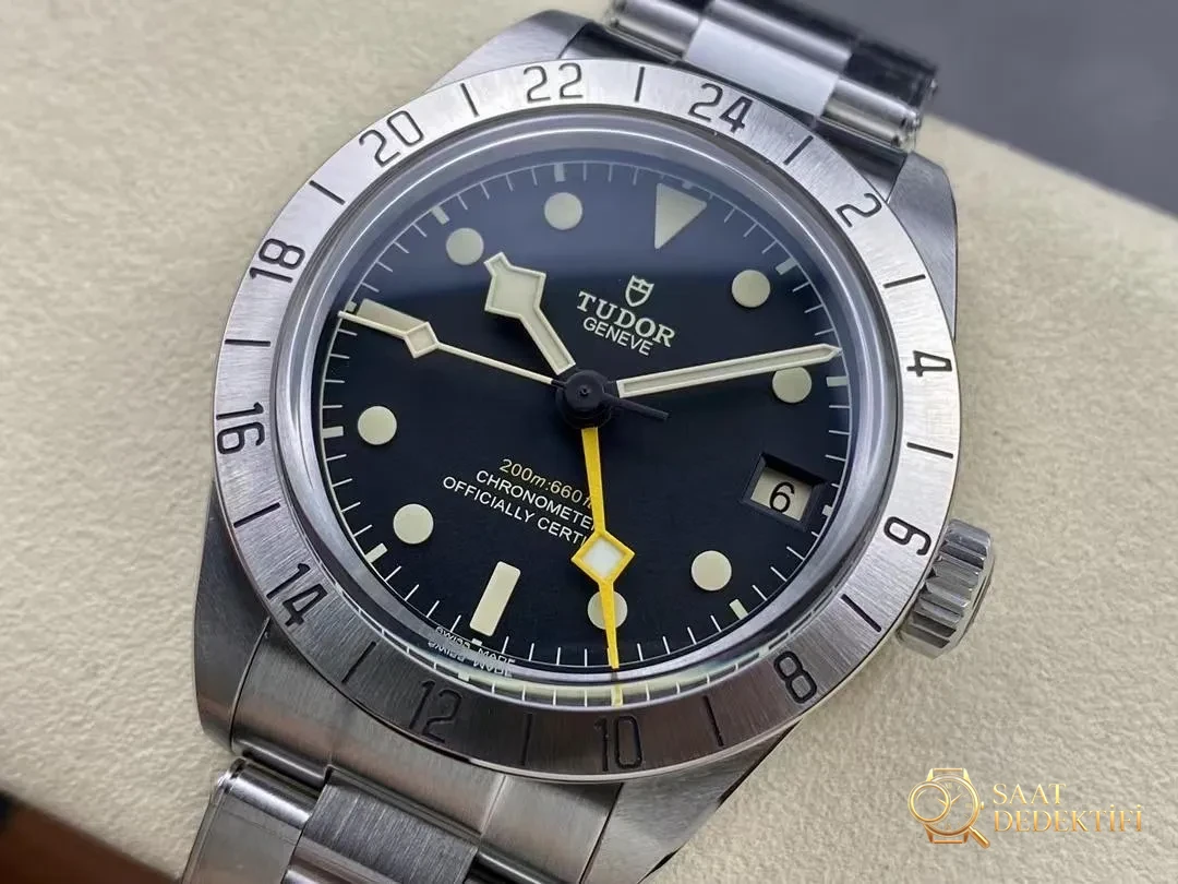 Tudor Rolex 1655 cadran noir