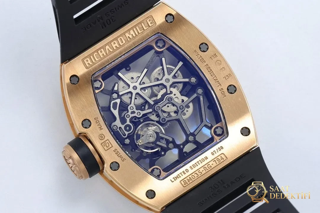 ZF 2025 iddialı yapımı: Pazarın en üst donanımlı 2025 versiyonu geliyor — Richard Mille erkek serisi RM035 «Büyük Boğa», üst düzey saatçilik işçiliğiyle bilekteki sanatı yeniden yorumluyor! - Mekanizma Çark Dizilimi ve Taş Yatakları