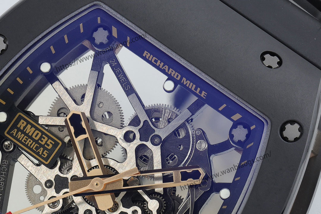 ZF 2025 iddialı yapımı: Pazarın en üst donanımlı 2025 versiyonu geliyor — Richard Mille erkek serisi RM035 «Büyük Boğa», üst düzey saatçilik işçiliğiyle bilekteki sanatı yeniden yorumluyor! — 23. fotoğraf