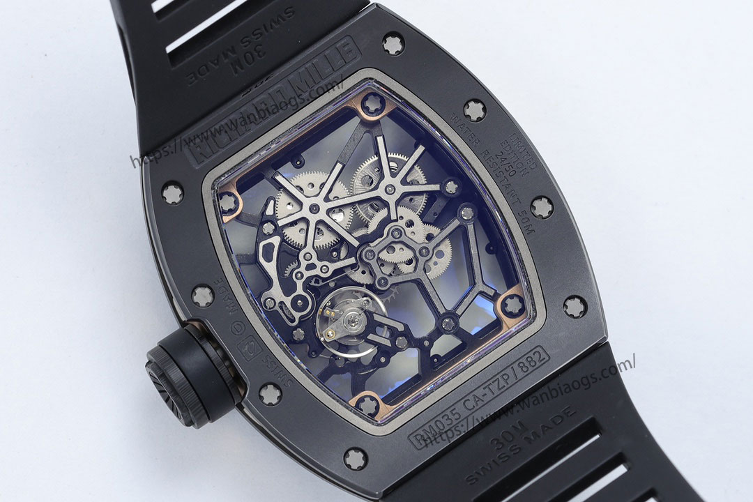 ZF 2025 iddialı yapımı: Pazarın en üst donanımlı 2025 versiyonu geliyor — Richard Mille erkek serisi RM035 «Büyük Boğa», üst düzey saatçilik işçiliğiyle bilekteki sanatı yeniden yorumluyor! — 26. fotoğraf