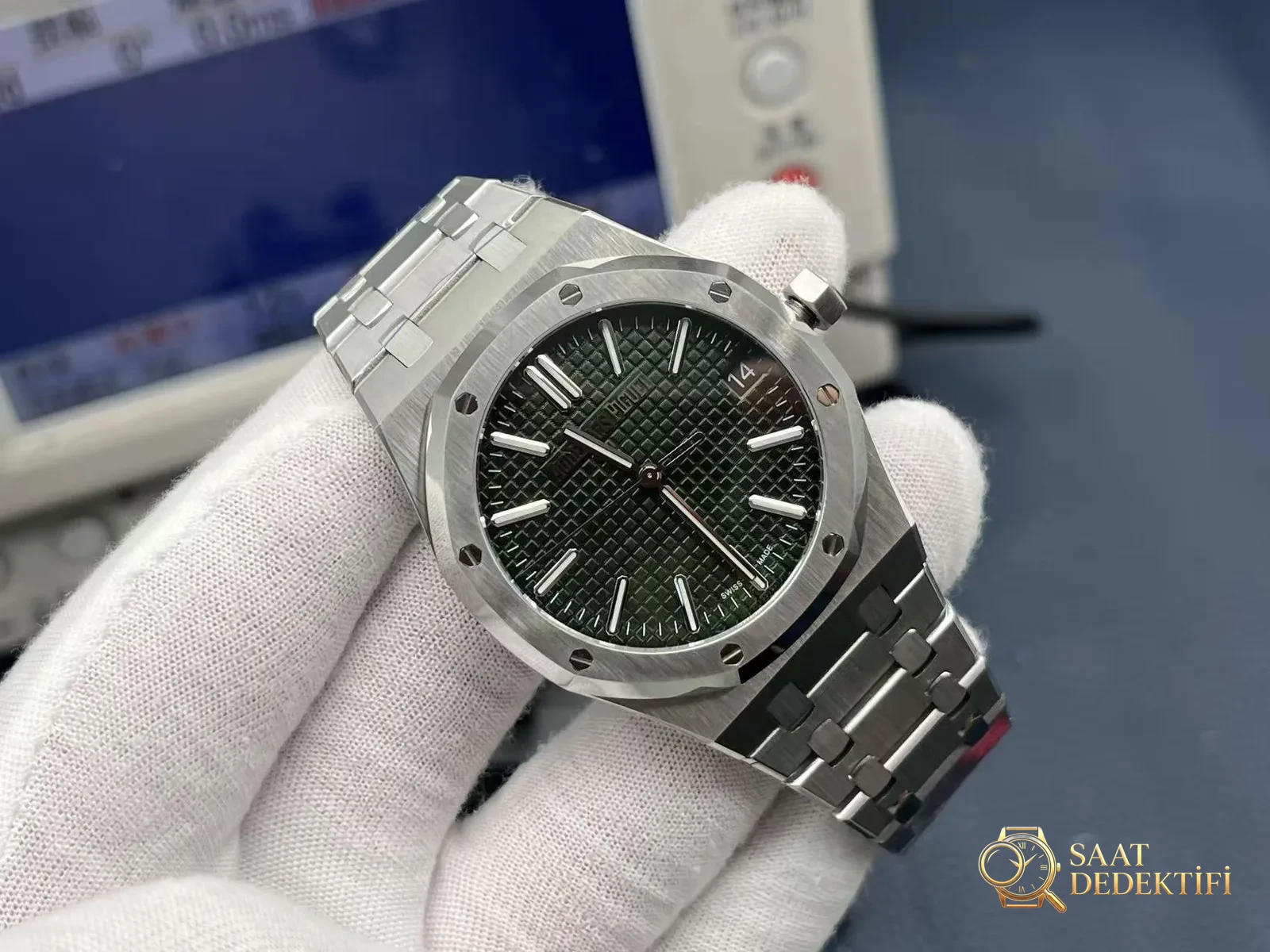 [ZF 2025'in İddialı Yapımı | Audemars Piguet 50. Yıl 15510ST Beş Renkli Seri Görkemli Şekilde Sahnede] - görsel 2