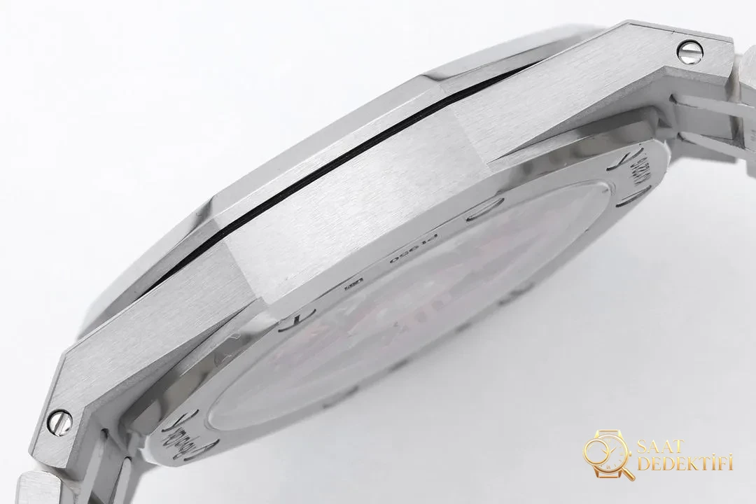 ZF2025