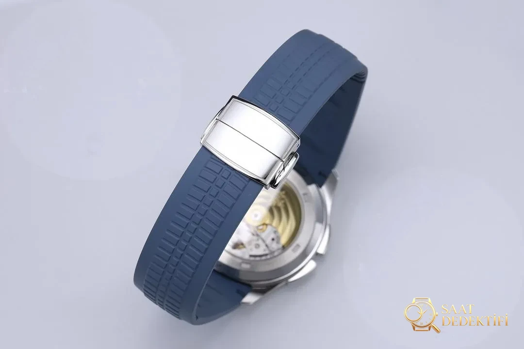ZF 2025'in zirve yapımı: Efsaneyi yeniden yaratan Patek Philippe Aquanaut 5164A-001 kol saati görkemli biçimde karşınızda - görsel 3