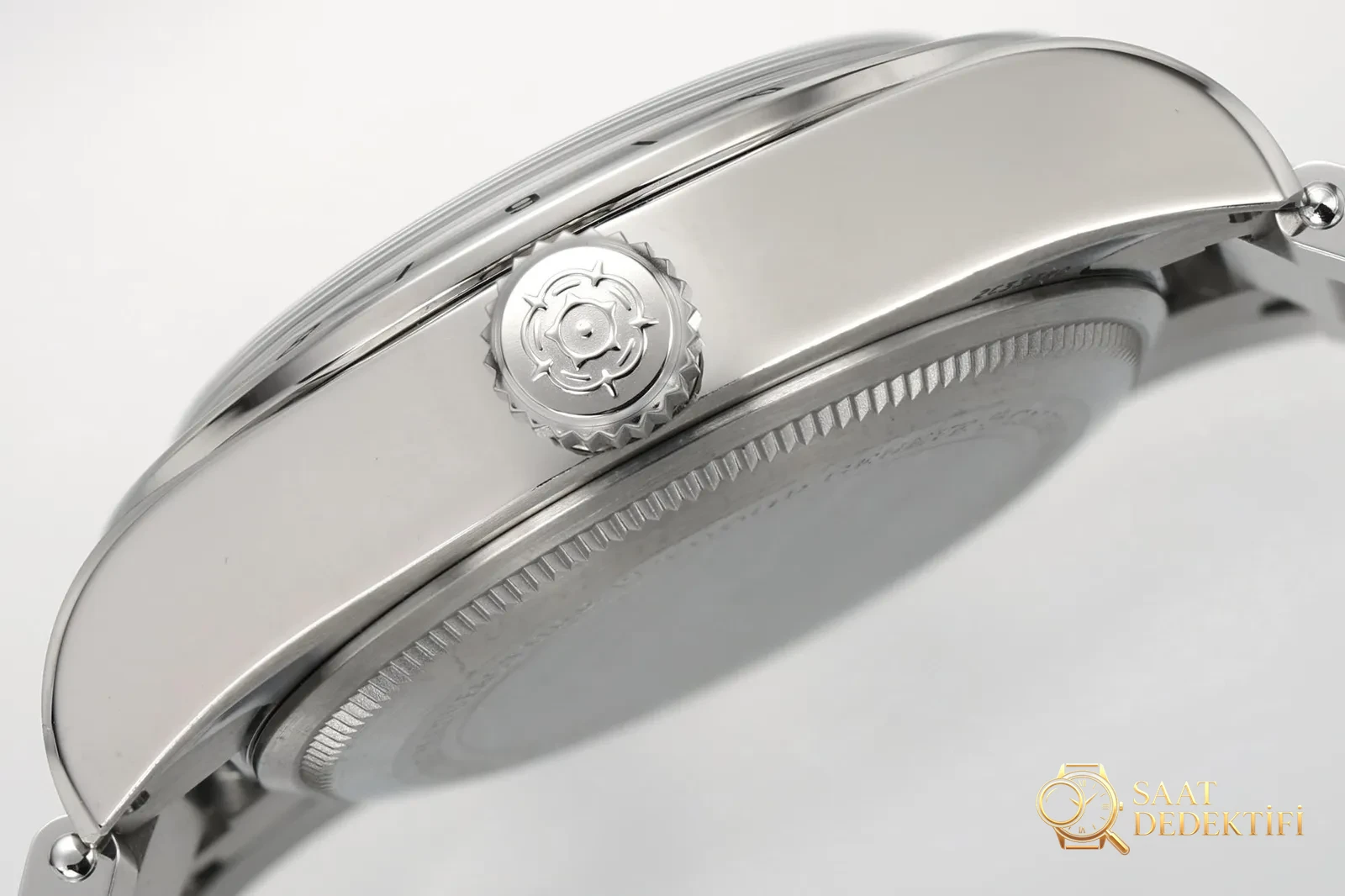 ZF 2026 iddialı öneri | Tudor Black Bay Pro 79470 — zamanı kanat edinip gökle yerin buluşmasına yolculuk 🎩 - Fosfor ve Super-LumiNova Gece Görünümü