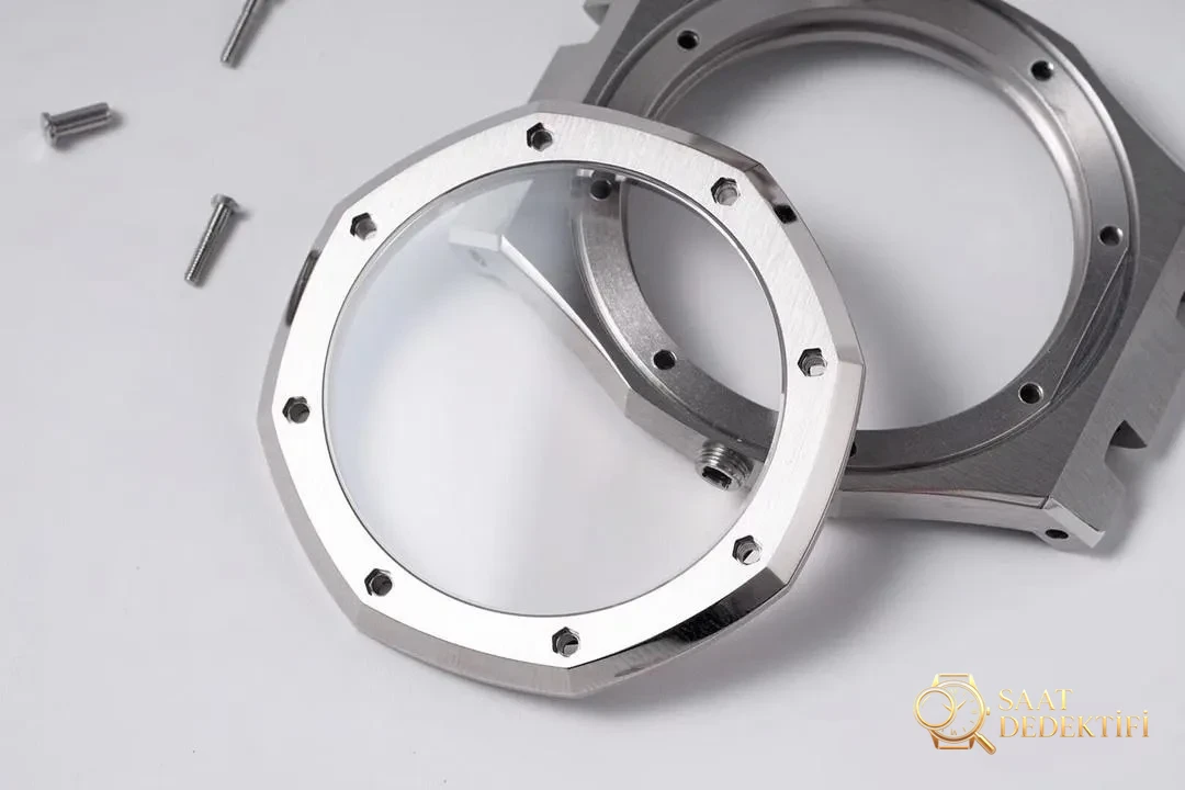 ZF Audemars Piguet 15500 beyaz kadranlı saatin sökülmüş halini gösteriyorum - Bilezik Bakla Ayrımı ve Pim Yapısı
