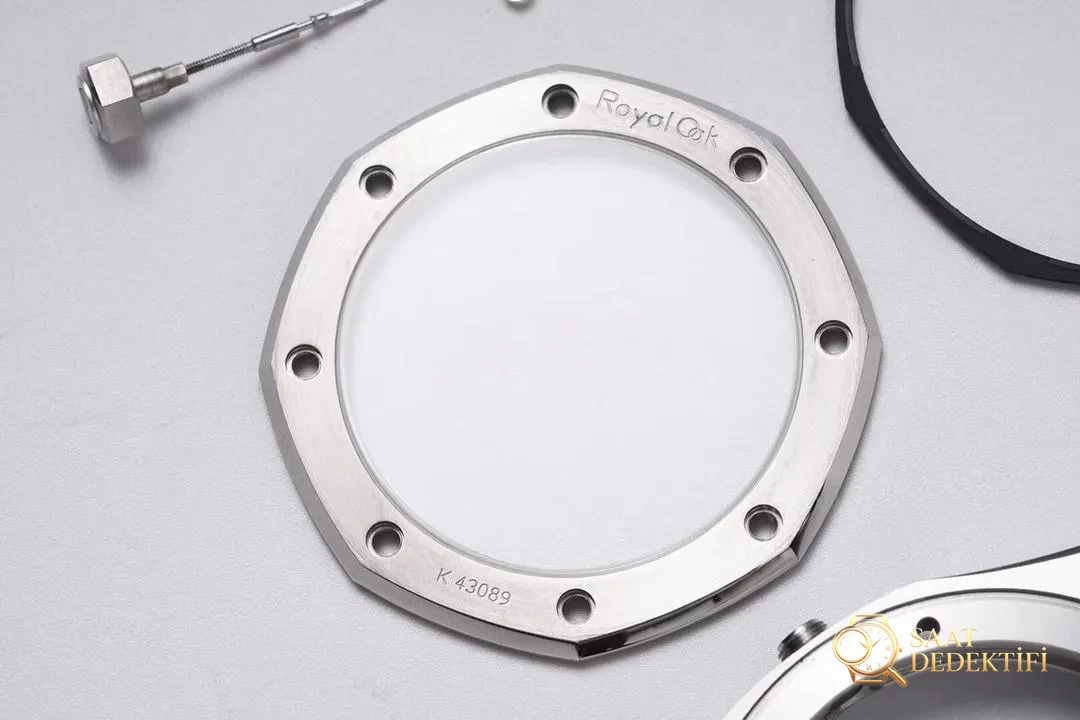 ZF Audemars Piguet 15500 beyaz kadranlı saatin sökülmüş halini gösteriyorum - Toka İçi Mikro Ayar Mekanizması