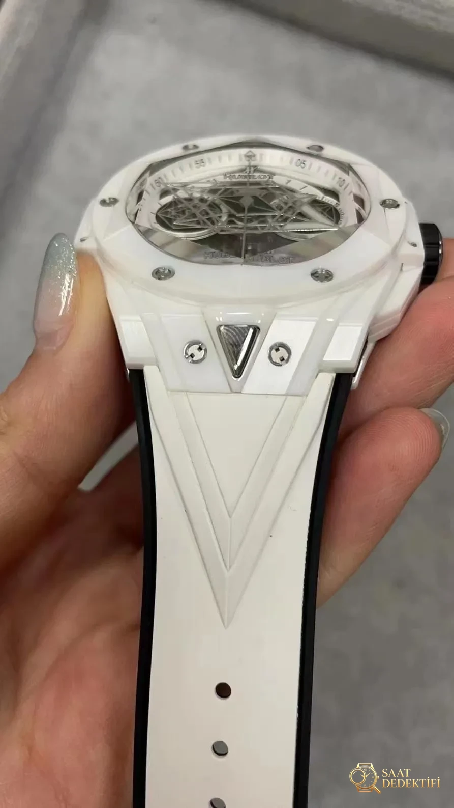 Hublot Sang Bleu Beyaz Seramik Kasa