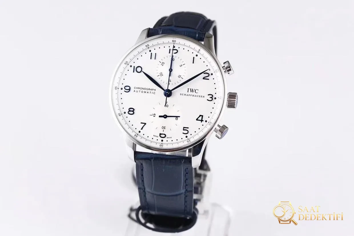 ZF fabrikası IWC Portugieser Chronograph V2 IW371446 mavi akrep ve yelkovan: işçilik gerçekten nasıl? - Kadran Detayı ve Bezel İşçiliği