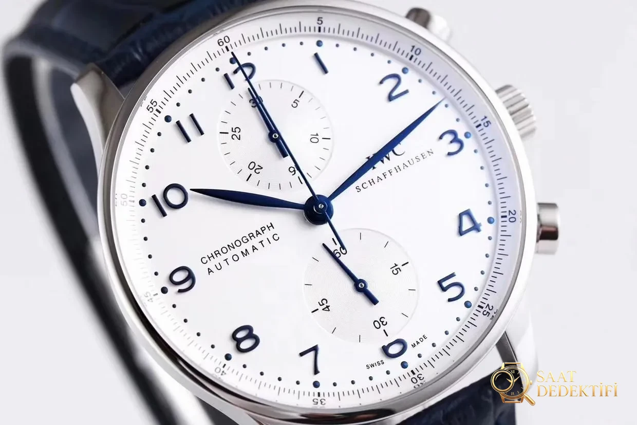 ZF fabrikası IWC Portugieser Chronograph V2 IW371446 mavi akrep ve yelkovan: işçilik gerçekten nasıl? - Cam Yansıma Önleyici (AR) Kaplama