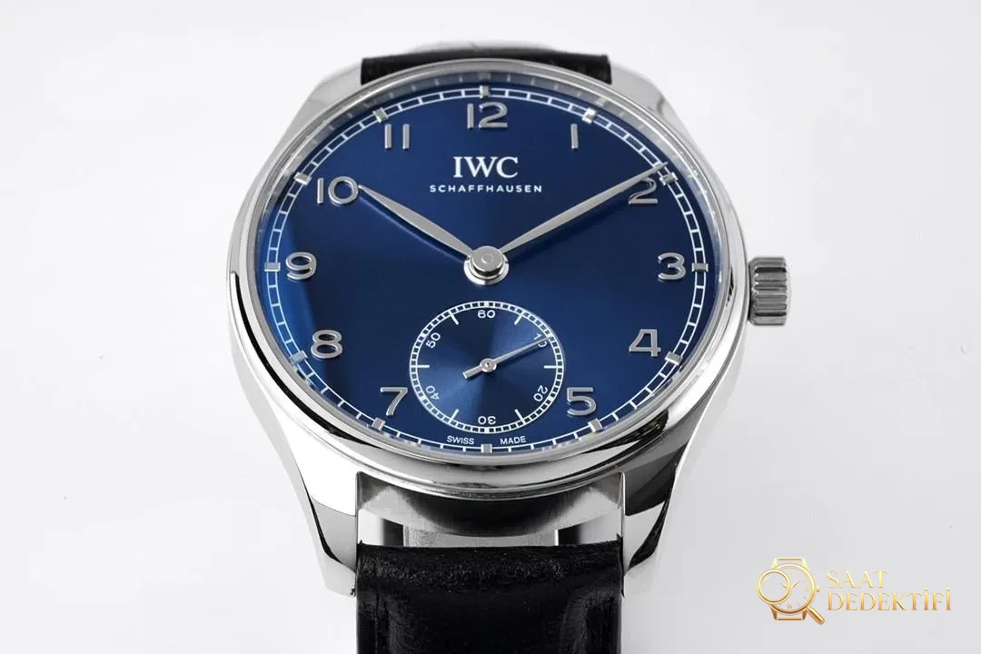 ZF Factory 2020 IWC Yeni Portugieser 40 Serisi Küçük Saniye Replika Saat IW358305 - Arka Kapak ve Mekanizma Detayı