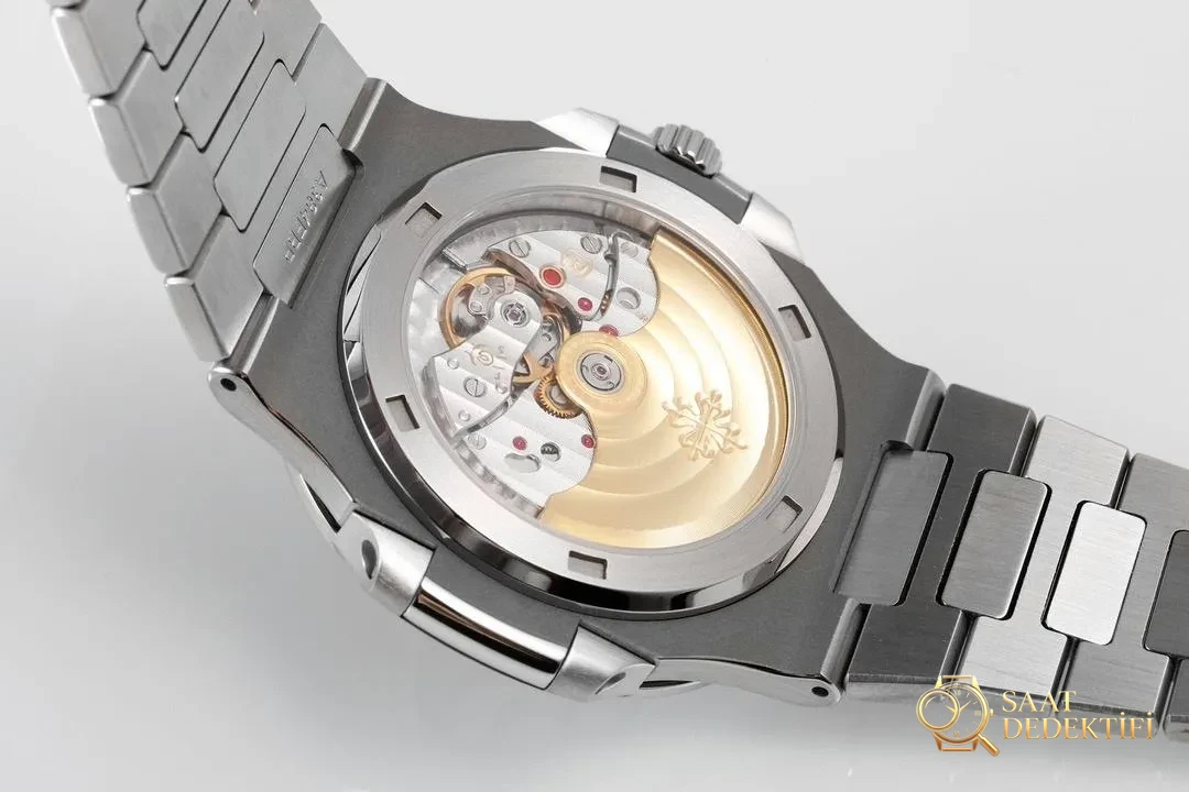 ZF Factory 2025 amiral gemisi üretimi | Patek Philippe Cal.26-330SC replika mekanizması, sektörün zirvesinde bir atılım - Bilekte Duruş ve Kasa Orantısı