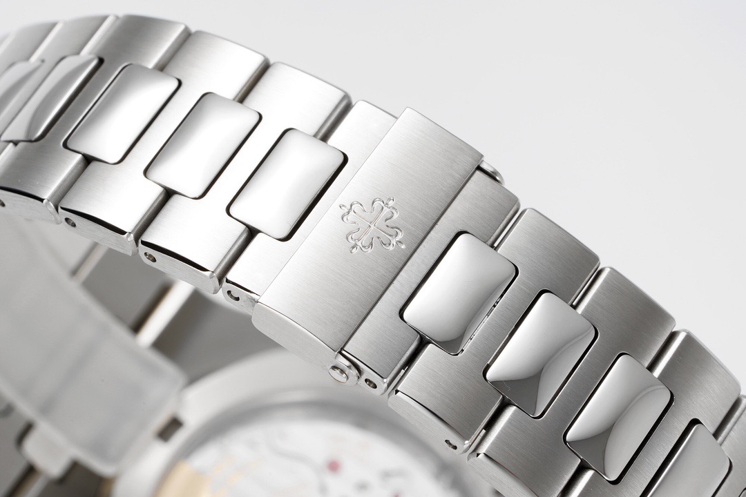 ZF Factory 2025 amiral gemisi üretimi | Patek Philippe Cal.26-330SC replika mekanizması, sektörün zirvesinde bir atılım — 18. fotoğraf