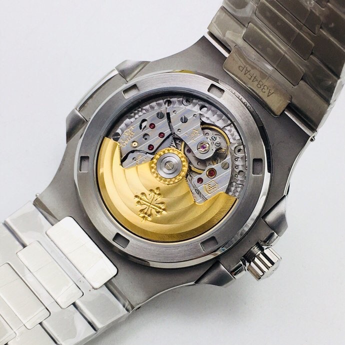 ZF Factory 2025 amiral gemisi üretimi | Patek Philippe Cal.26-330SC replika mekanizması, sektörün zirvesinde bir atılım — 27. fotoğraf