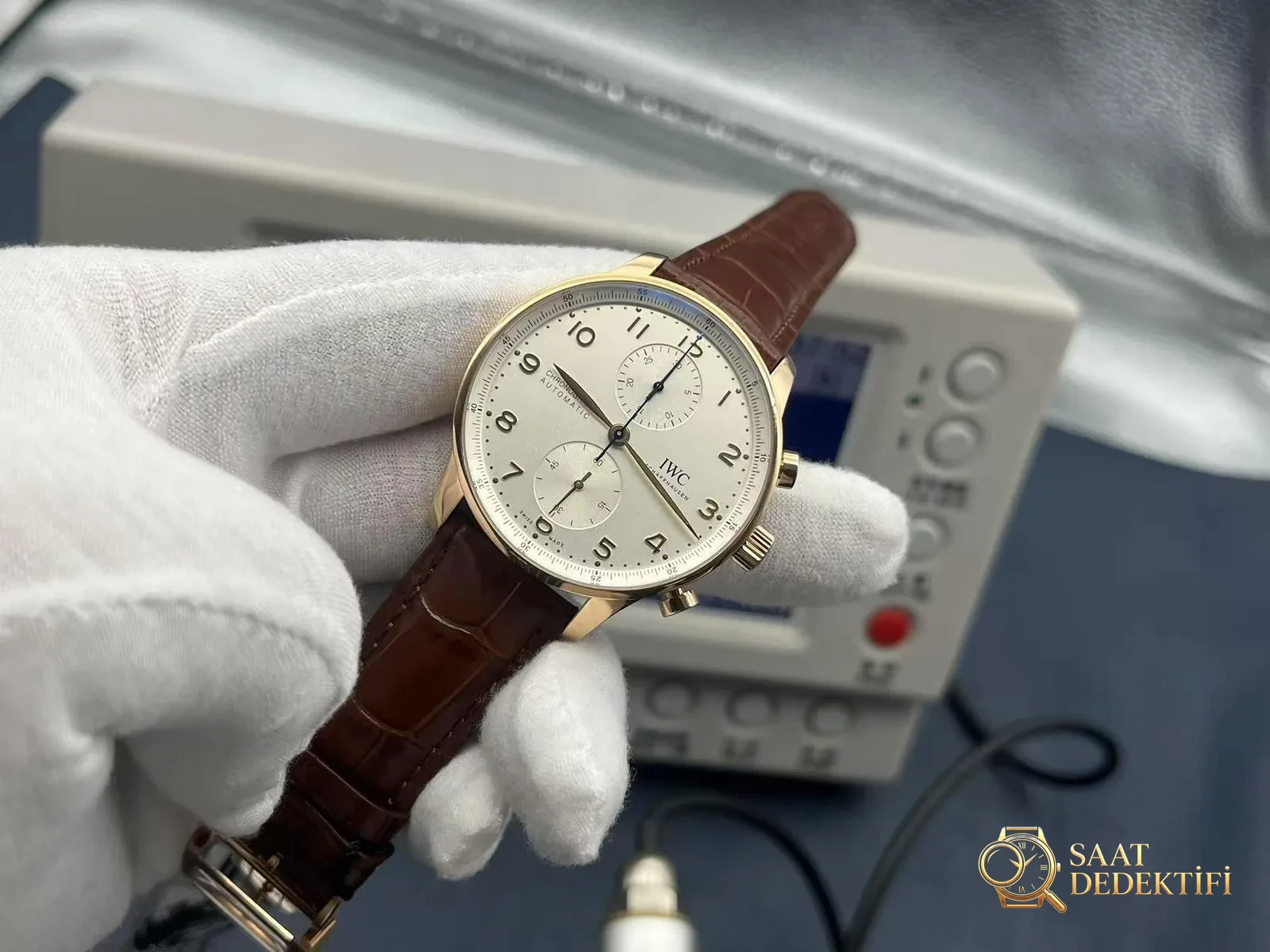 ZF Factory 2025 öne çıkan önerisi: Super Portugieser kronografı, orijinalin sonlandırıcısı geldi - Kadran Detayı ve Bezel İşçiliği