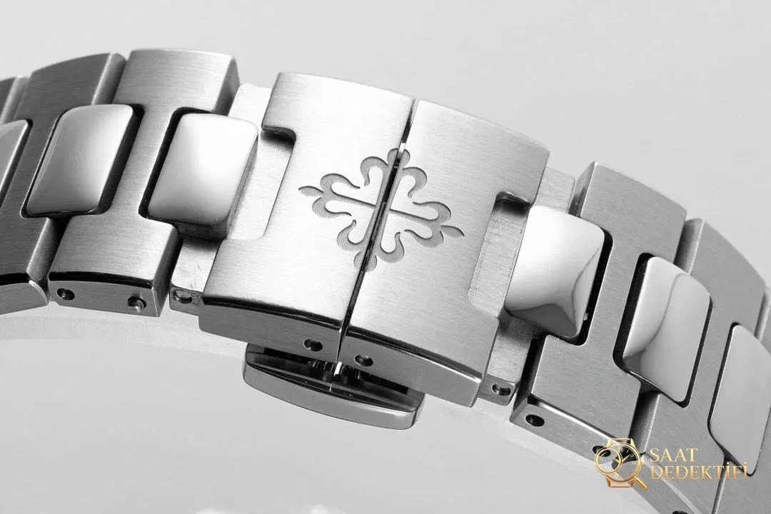 Das ehrgeizige neue Modell von ZF Factory für 2025: Die V3-verbesserte Patek Philippe Nautilus-Serie, die Legende des Stahlkönigs setzt sich auf ihrem Höhepunkt fort! - Erscheinungsbild der Vorderseite und Gehäusedesign
