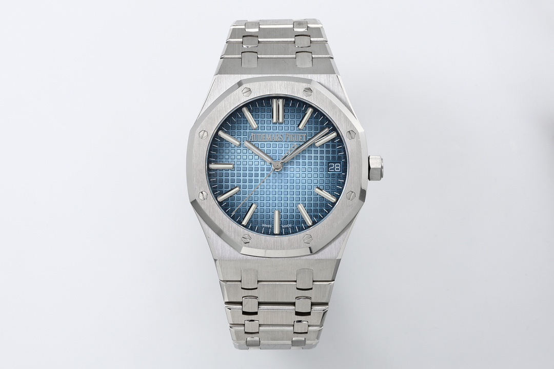 ZF Factory 2025'in zirve çalışması: Audemars Piguet 15510 serisinin VIP özel «Buz Mavisi» ve «Dumanlı Mavi» kadranlı modelleri geliyor! — 2. fotoğraf