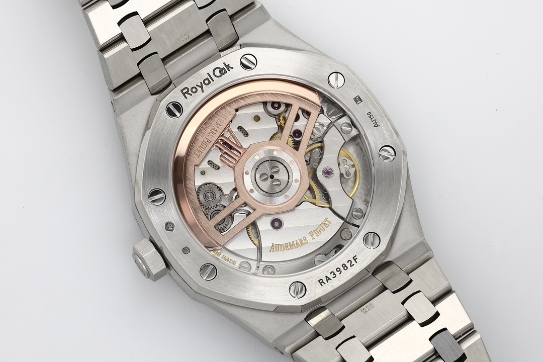 ZF Factory 2025'in zirve çalışması: Audemars Piguet 15510 serisinin VIP özel «Buz Mavisi» ve «Dumanlı Mavi» kadranlı modelleri geliyor! — 9. fotoğraf