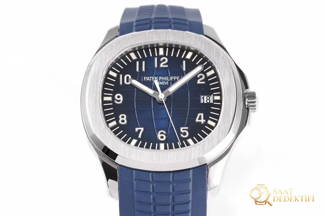 ZF Factory 2026 Şiddetle Tavsiye | Piyasanın Zirvesindeki Model: Patek Philippe Aquanaut V3 (ZF El Bombası) - Arka Kapak ve Mekanizma Detayı