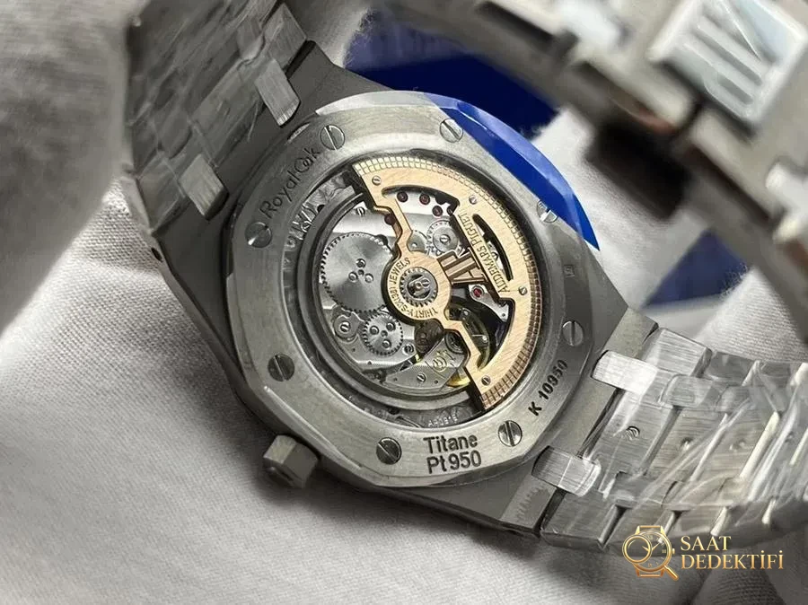 ZF Factory Audemars Piguet 15202 dumanlı mavi replika saat V2 sürümü nasıl - Kadran Detayı ve Bezel İşçiliği