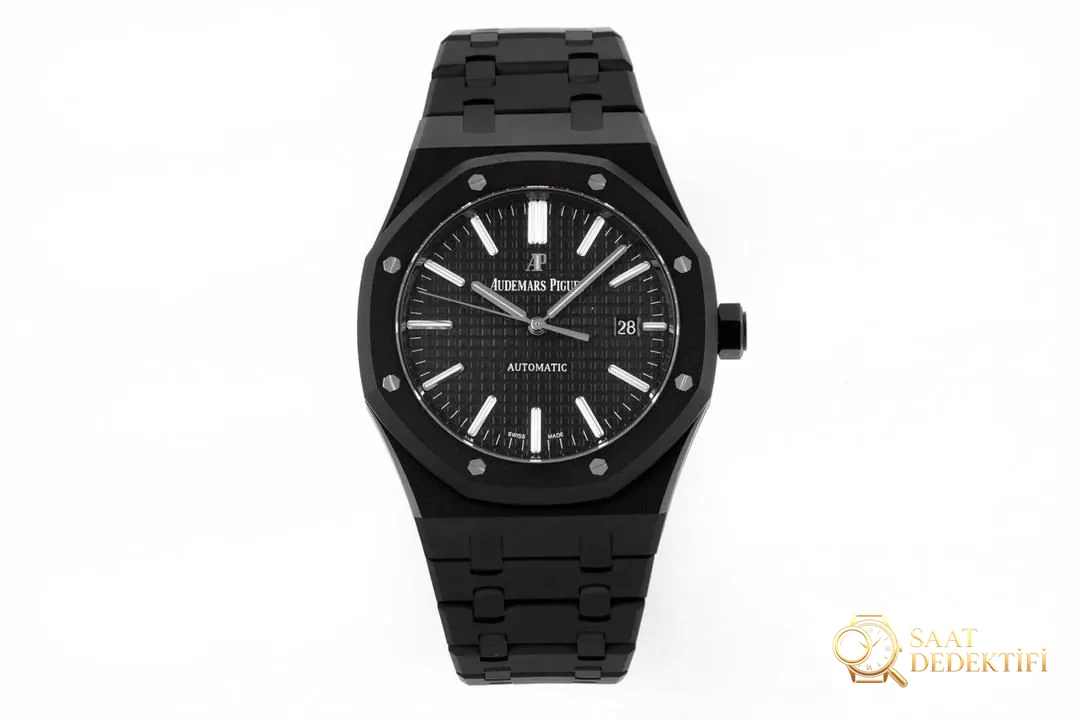 ZF Factory Audemars Piguet 15400 Royal Oak DLC Altın-Çelik Karbon Siyahı Kaplama Saat - Genel Açı ve Estetik Duruş