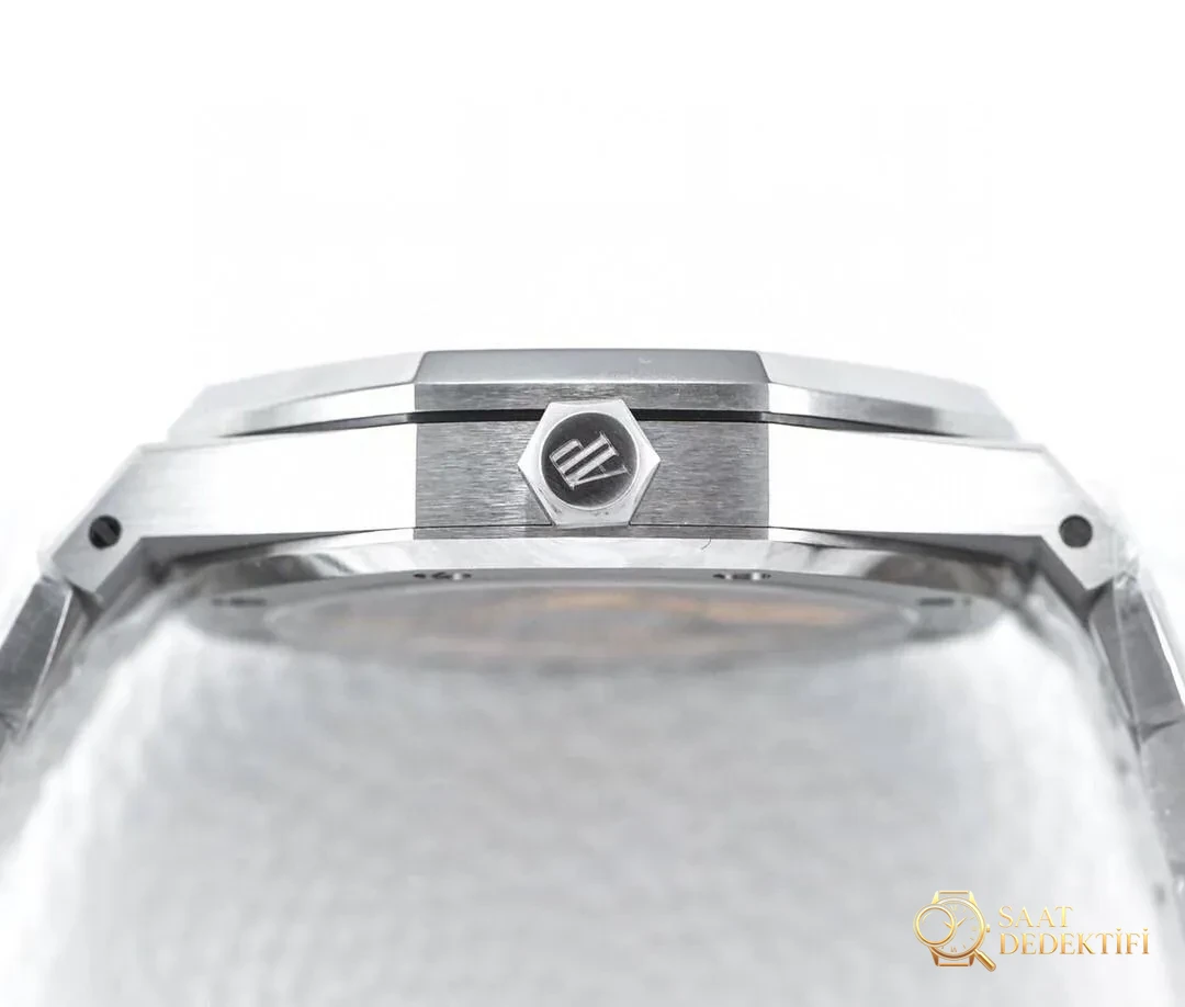 ZF Factory Audemars Piguet 15500 с первого взгляда обнаруживает подделку? - Замок с зажимом и лазерные штампы