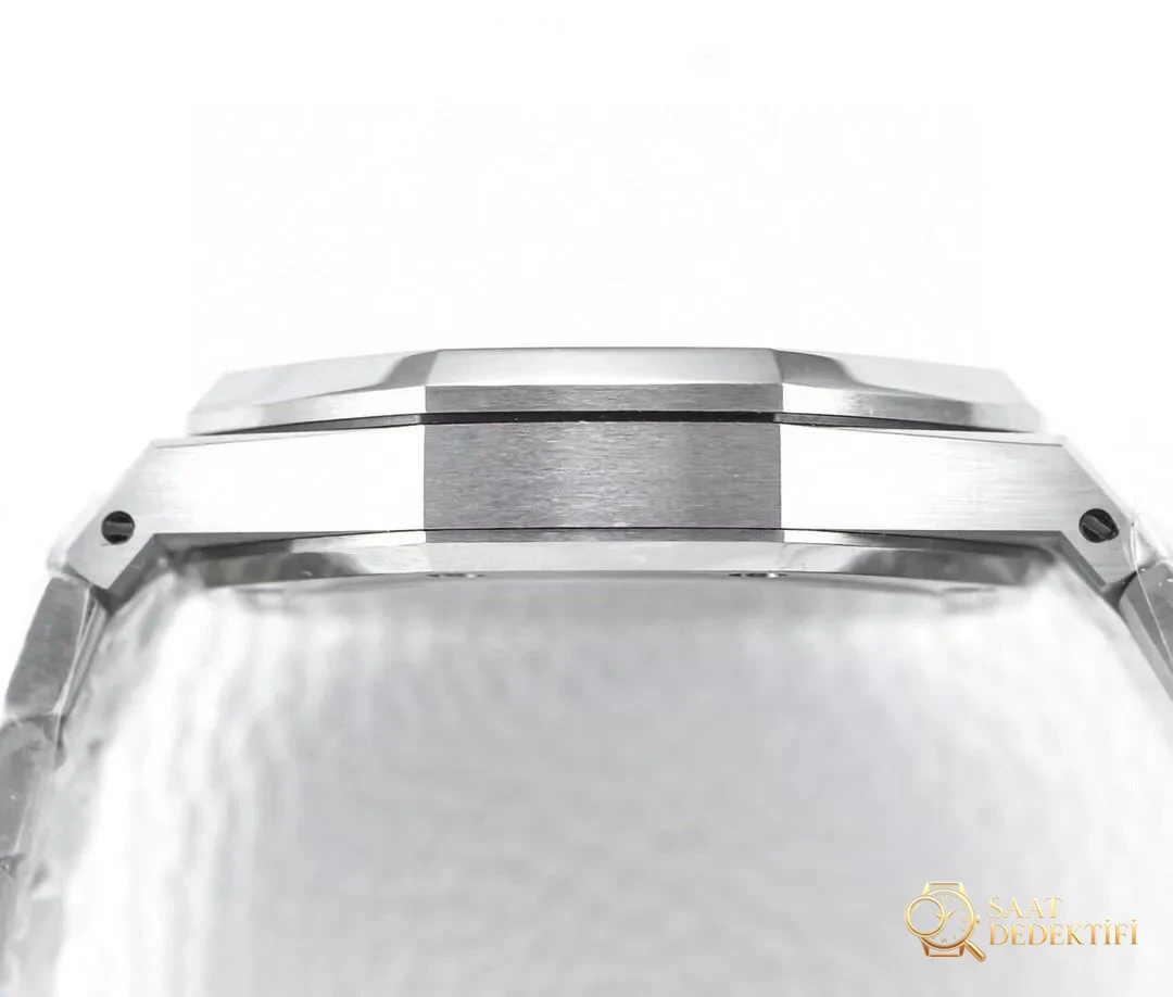 ZF Factory Audemars Piguet 15500 с первого взгляда обнаруживает подделку? - Положение запястья и пропорции корпуса