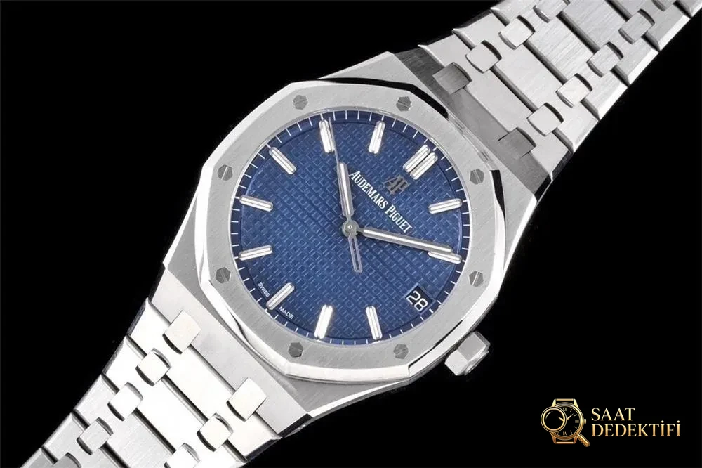 ZF Factory Audemars Piguet 15500 V2 sürümünde hangi renk seçilmeli? Mavi kadran mı, siyah kadran mı? - Kasa Profili ve Kurma Kolu İncelemesi