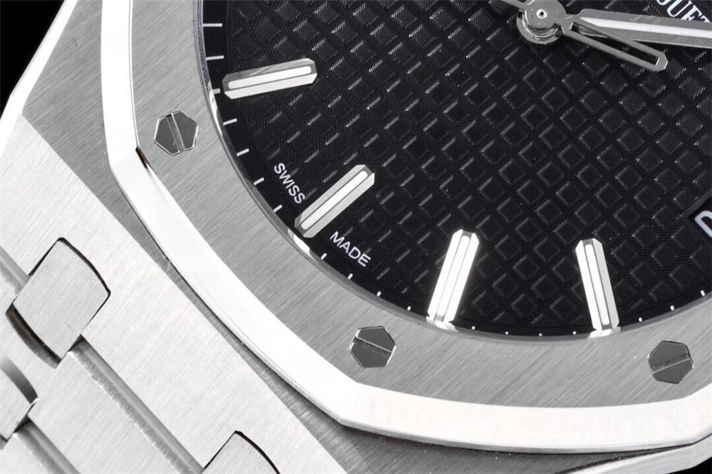 ZF Factory Audemars Piguet 15500 V2 sürümünde hangi renk seçilmeli? Mavi kadran mı, siyah kadran mı? — 10. fotoğraf