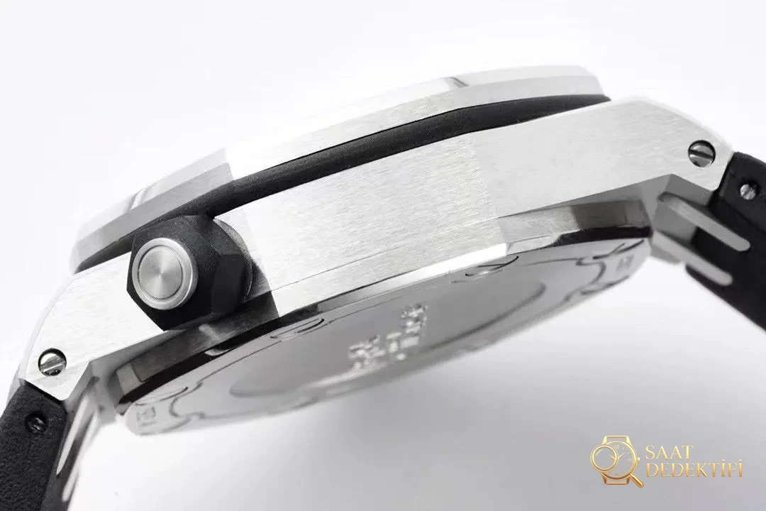 ZF Factory Audemars Piguet 15703 orijinalinden ayırt edilir mi? İşçiliği JF Factory ile boy ölçüşebilir mi? - Yan Profil ve Kordon Bağlantısı