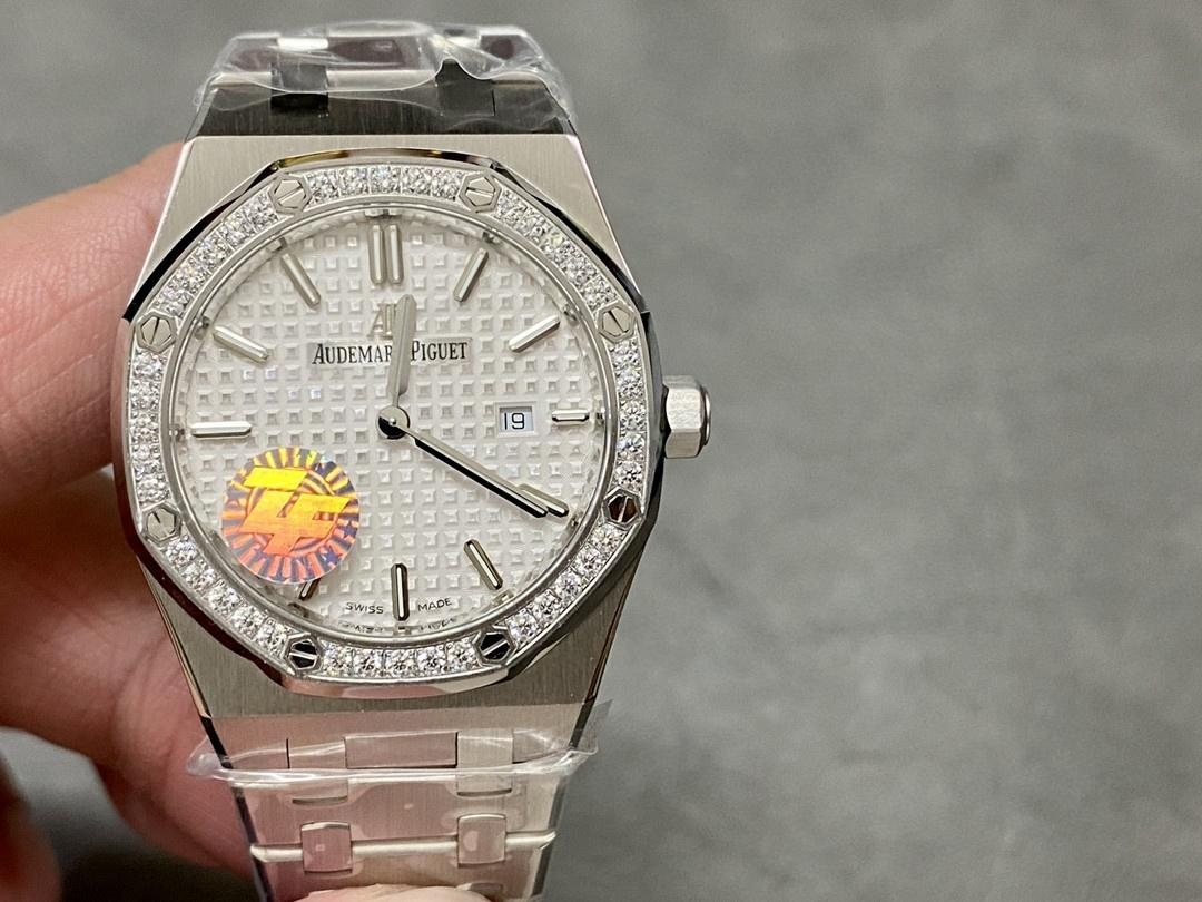 ZF Factory Audemars Piguet 67651 kuvars kadın saatinin kalitesi nasıl? — 1. fotoğraf