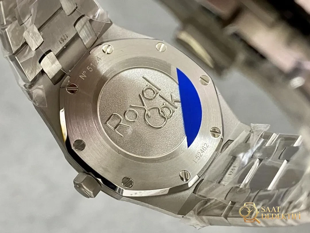 ZF Factory Audemars Piguet 67651 kuvars kadın saatinin kalitesi nasıl? - Klips Kilidi ve Lazer Damgalar