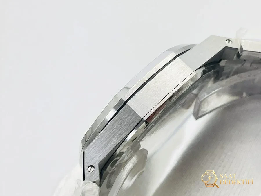 ZF Factory Audemars Piguet Royal Oak 15500 version V2