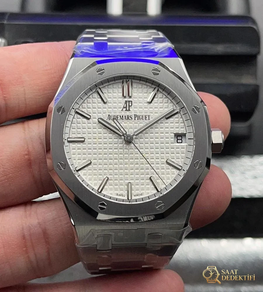 ZF Factory Audemars Piguet Royal Oak 15500 version V2