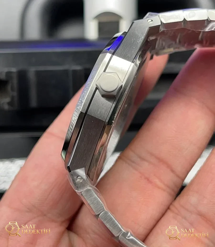 ZF Factory Audemars Piguet Royal Oak 15500 version V2