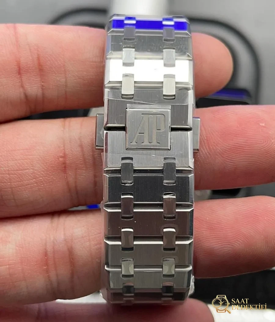 ZF Factory Audemars Piguet Royal Oak 15500 version V2