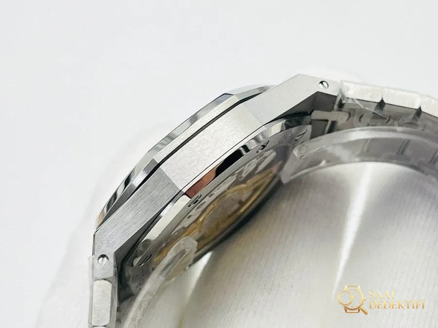 ZF Factory Audemars Piguet Royal Oak 15500 version V2