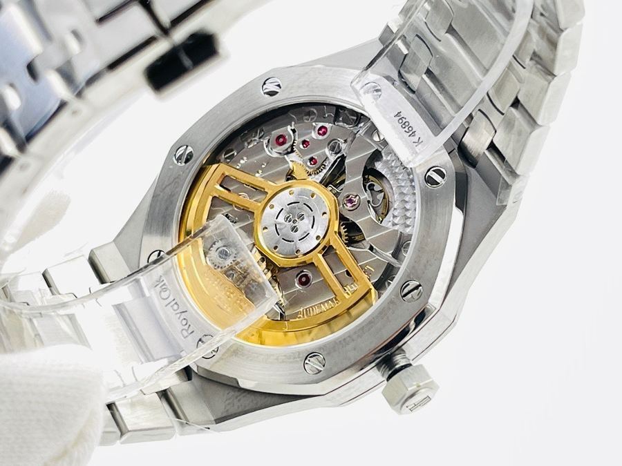 ZF Factory Audemars Piguet Royal Oak 15500 V2 versiyonu "çelik" kralın tacını koruyarak yayında — 27. fotoğraf