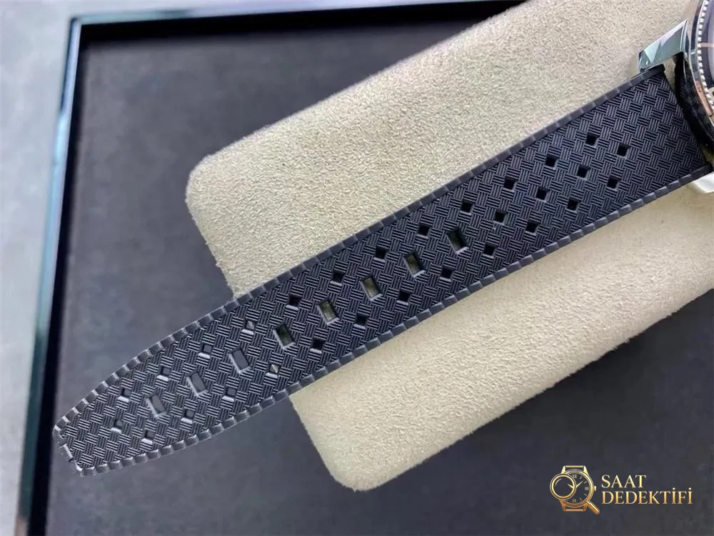 ZF Factory Blancpain Fifty Fathoms 5008B Barakuda işçiliği orijinaline uygun mu? ZF Factory üretimi olduğunu nasıl anlarız? - Mekanizma Zemberek ve Balans Detayı