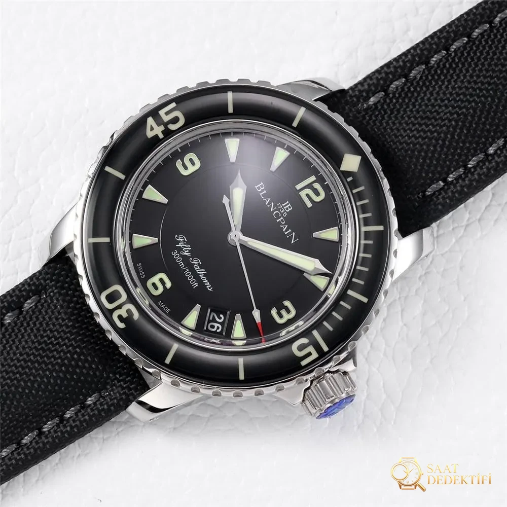 ZF Factory Blancpain Fifty Fathoms 5015 En Üst Sürüm Replika Saat - Kadran Detayı ve Bezel İşçiliği