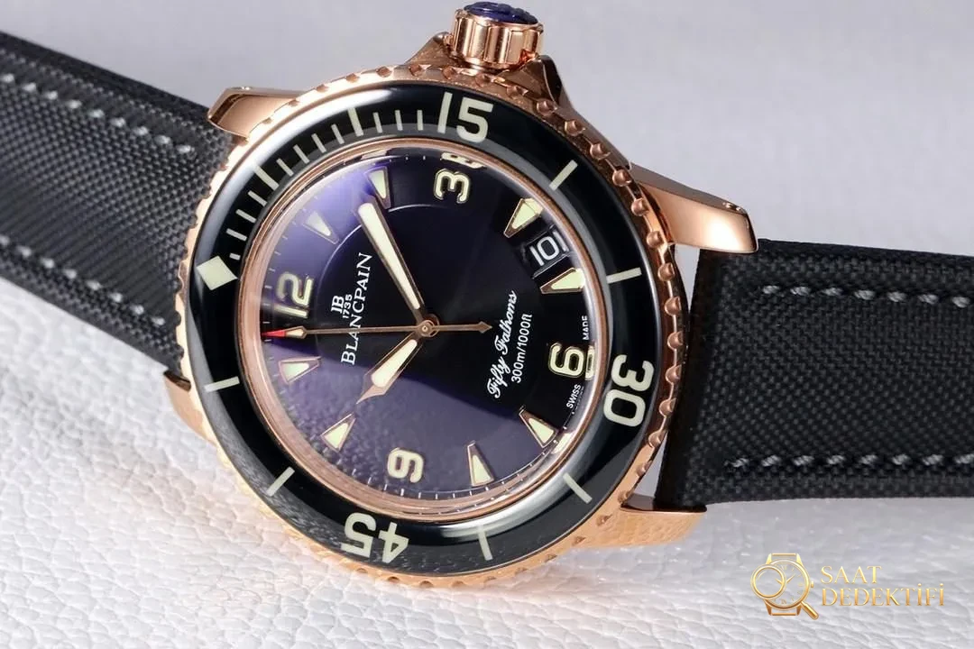 ZF Factory Blancpain Fifty Fathoms 5015 rose gold replika saatin rengi solar mı? - Kasa Profili ve Kurma Kolu İncelemesi
