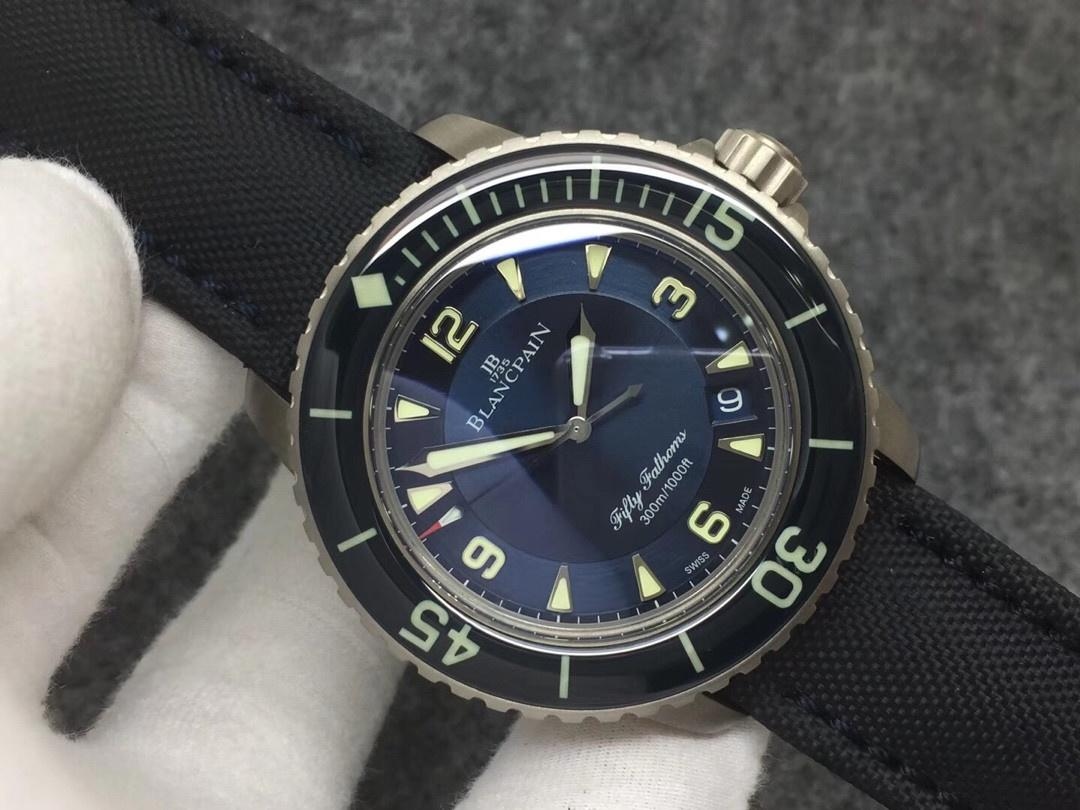 ZF Factory Blancpain Fifty Fathoms mavi kadranlı titanyum kasa replikası nasıl? — 1. fotoğraf