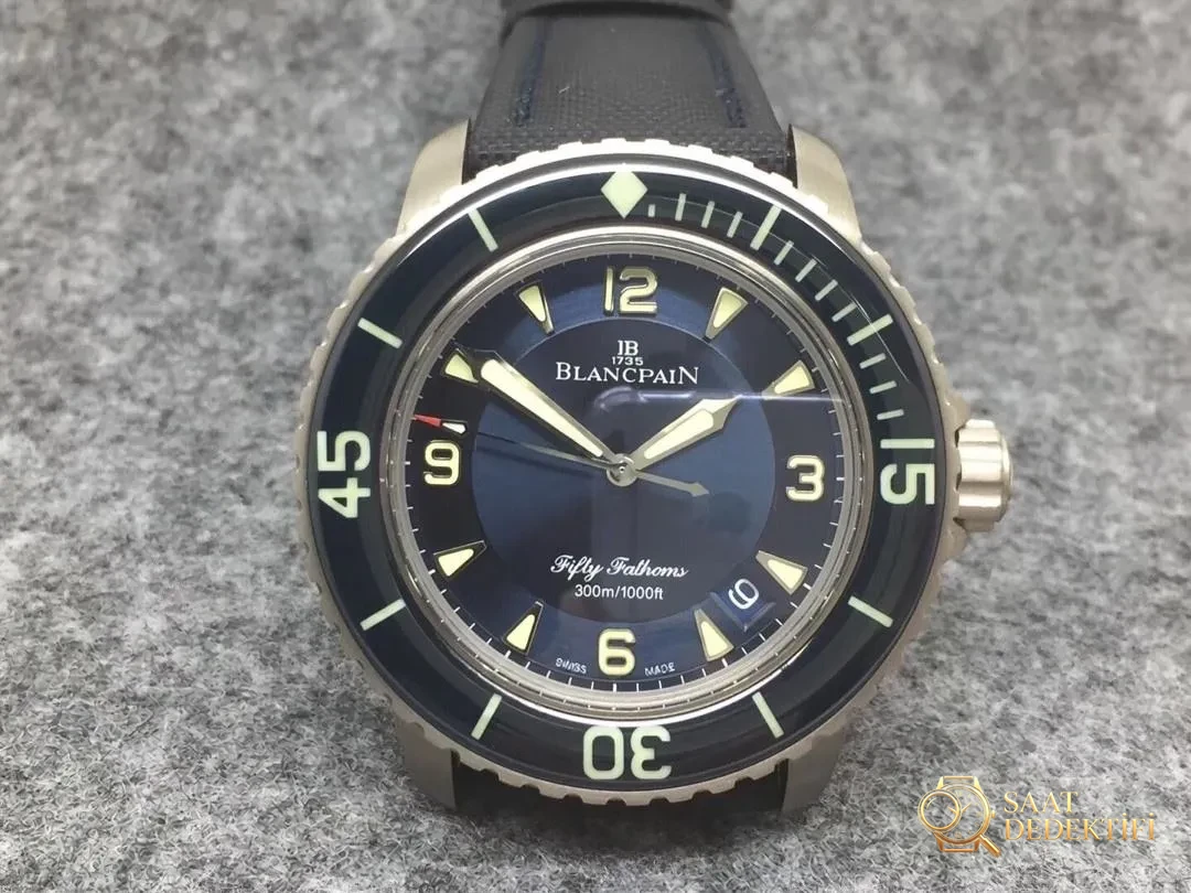 ZF Factory Blancpain Fifty Fathoms mavi kadranlı titanyum kasa replikası nasıl? - Kadran Detayı ve Bezel İşçiliği