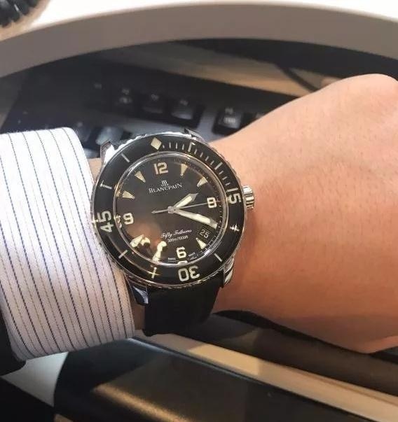 ZF Factory Blancpain Fifty Fathoms serisi saatte saat nasıl ayarlanır, tarih ileri-geri çevrilebilir mi? — 1. fotoğraf